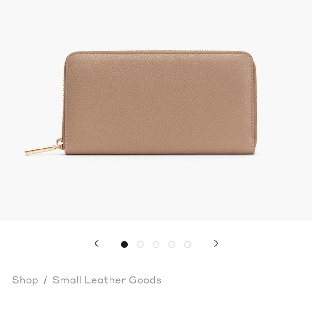 Cuyana wallet